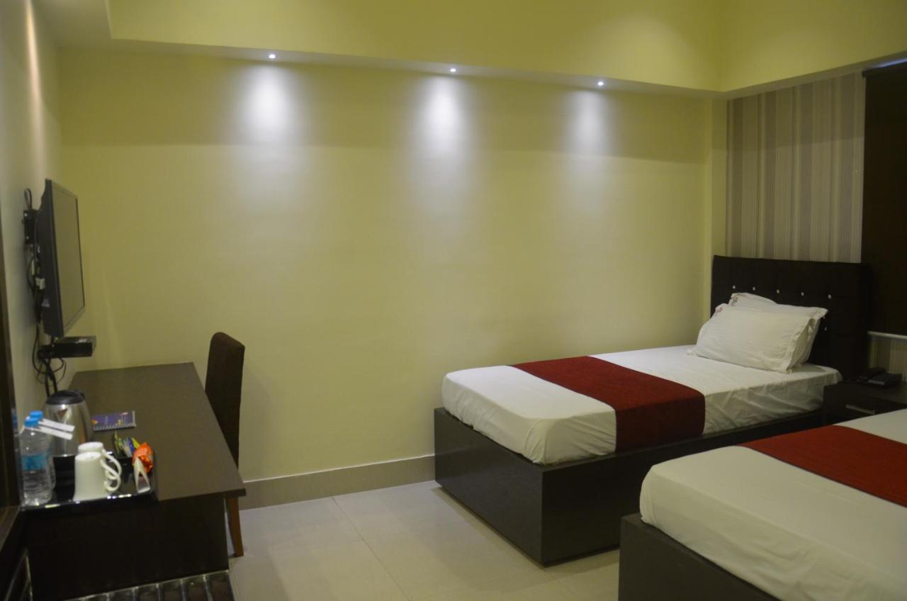 Hotel Pritika Durgāpur Eksteriør bilde