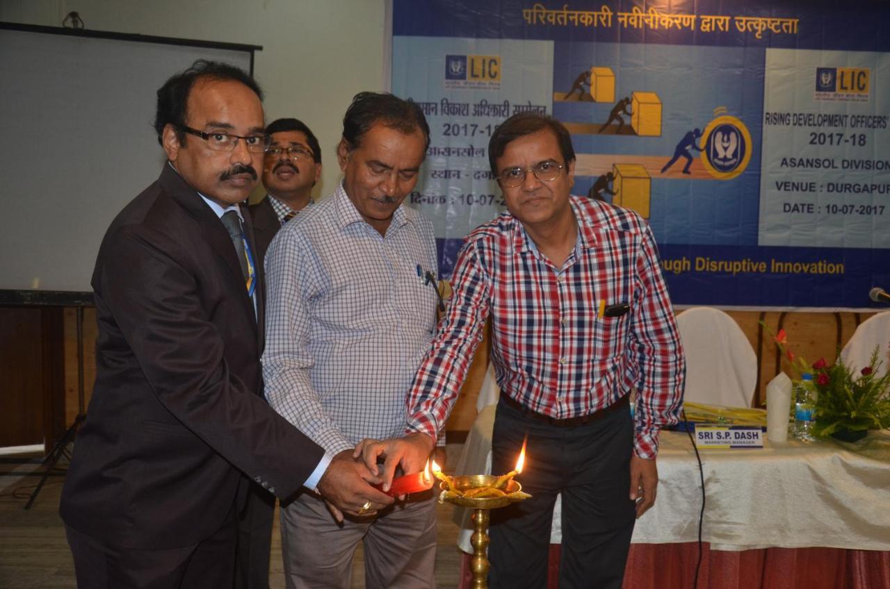 Hotel Pritika Durgāpur Eksteriør bilde